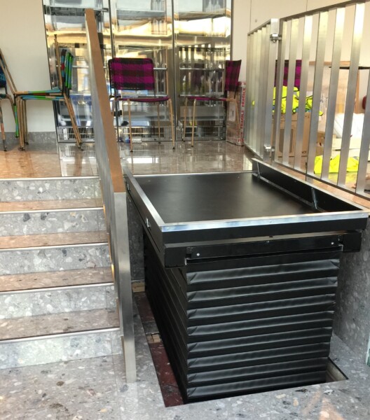 Invisible Step Lift (Model V)